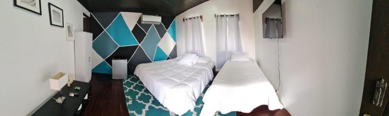 Hotel Canas Exterior photo
